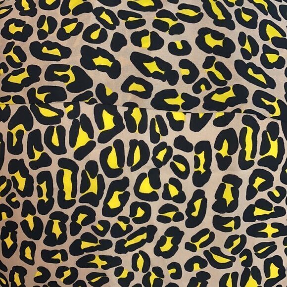 Banana Republic Top - Picture 6 of 10